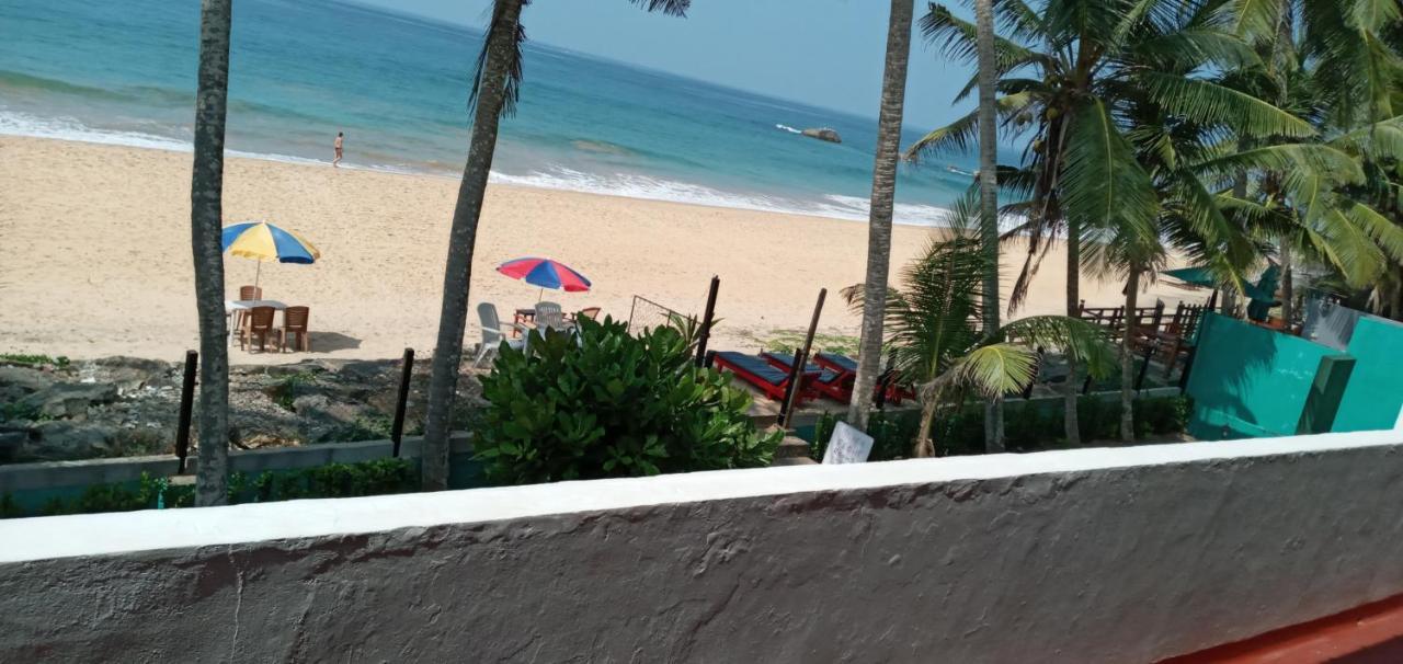 New SeaSide Inn Hikkaduwa Buitenkant foto